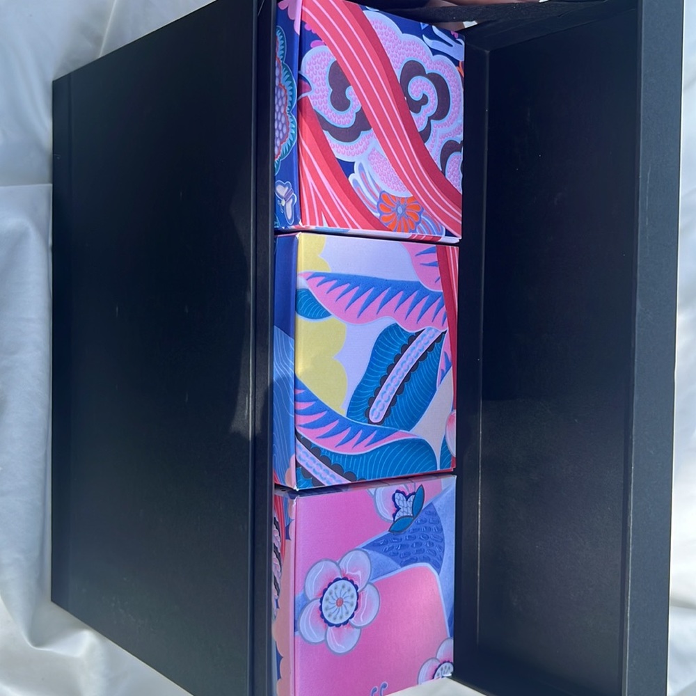 Oribe Signature Experience Collection - Picture 4 of 6